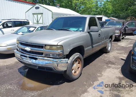 2000 Chevrolet Silverado 1500 from USA, damaged, VIN 1GCEC14V0YE332155